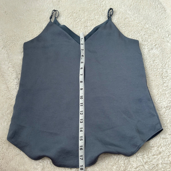 Express Bundle Camisole Women's Tank Top Size XS Blue Lace Silky Material - Picture 4 of 10